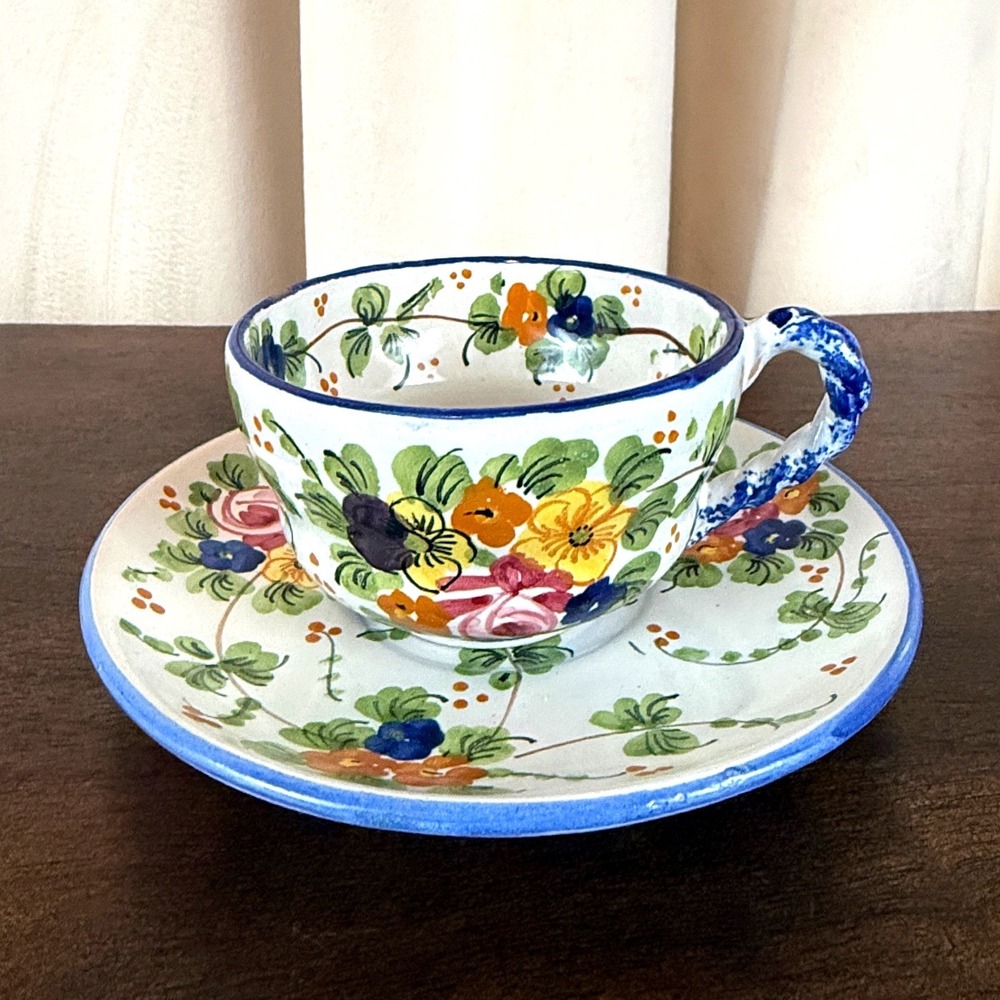 Vintage Majolica Italy Floral Stoneware Teacups and Saucers Set‎ of SIX (6)